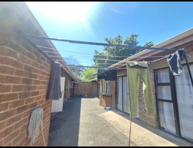 17 BEDROOM HOUSE FOR SALE IN VANDERBIJLPARK SE 7